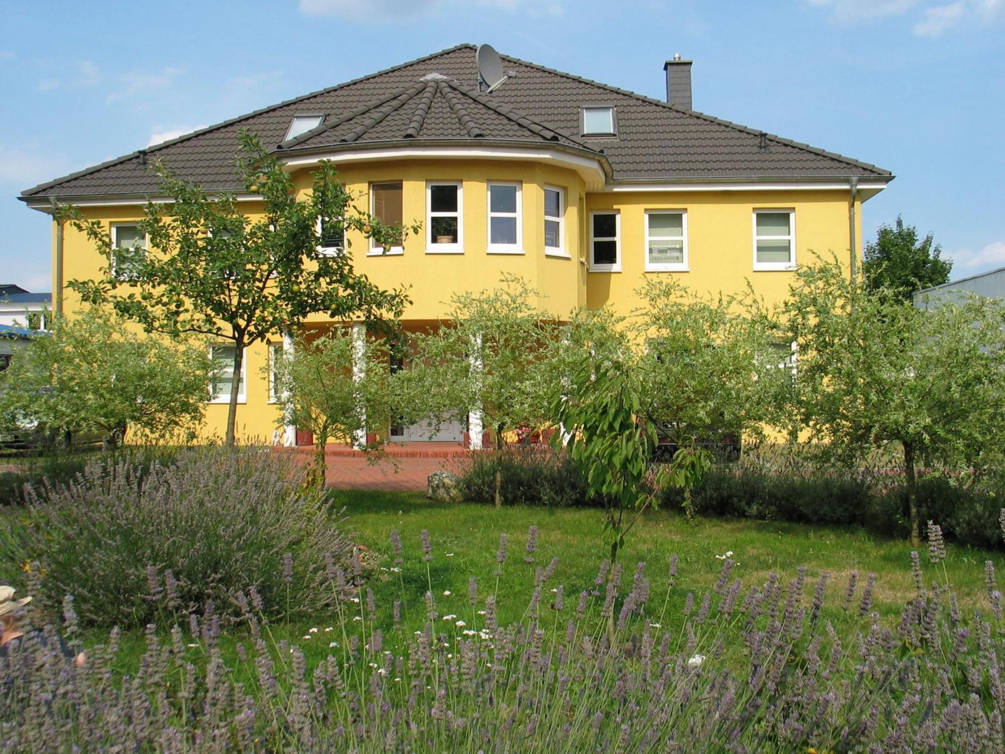 Felixanum Hotel&Galerie Isernhagen Exterior foto